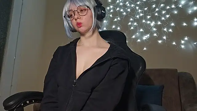 DanaWard online show from January 20, 11:43 pm