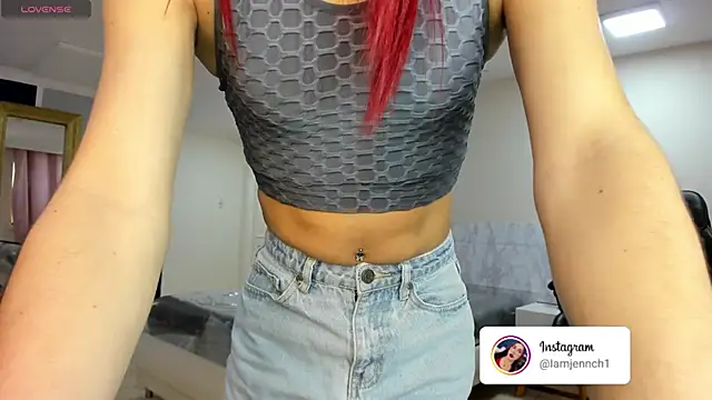 charolbruce 1 online show from June 19, 11:47 am
