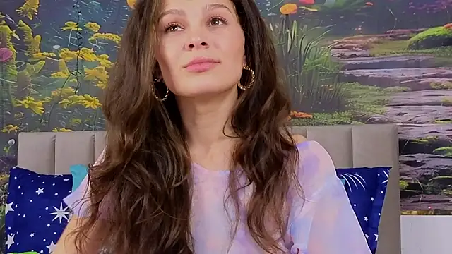 Snapshot of MadameDeFeu chatting on January 20, 9:35 am MadameDeFeu online show from January 20, 9:35 am