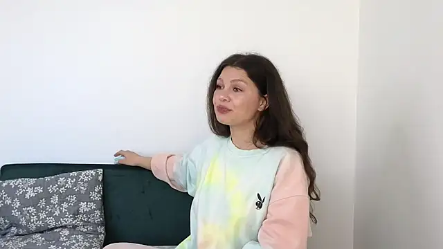 MadameDeFeu online show from March 24, 7:24 am