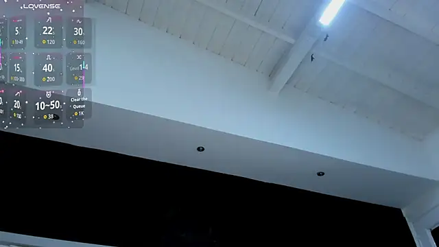 Snapshot of AbigailWilliams_ chatting on September 19, 11:22 am AbigailWilliams online show from September 19, 11:22 am