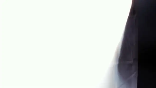 Snapshot of AbigailWilliams_ chatting on October 30, 1:45 pm AbigailWilliams online show from October 30, 1:45 pm