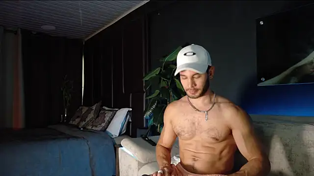 Snapshot of Crhis_N_Derek chatting on October 21, 10:10 pm Crhis N Derek online show from October 21, 10:10 pm