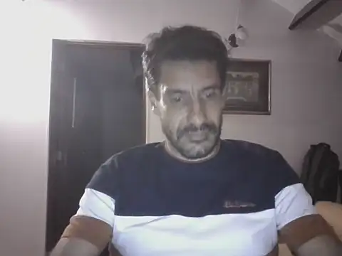 elkike1980 online show from May 16, 12:40 am
