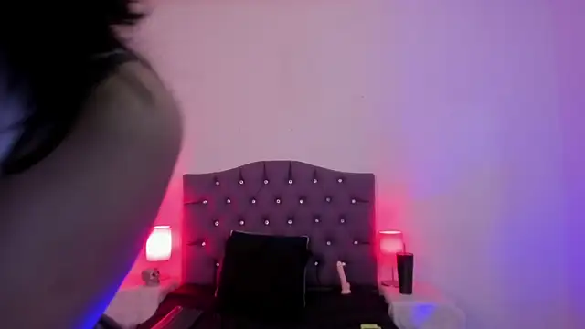 Nyx nayla online show from February 7, 12:17 pm