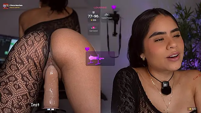 Snapshot of penelopesexx chatting on March 11, 11:55 pm penelopesexx online show from March 11, 11:55 pm