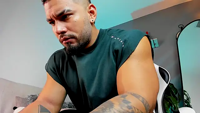 jaxon colton online show from January 24, 12:20 am