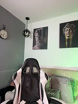 jaxon colton online show from March 2, 11:42 pm