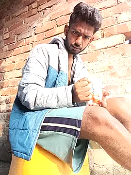 NICK IN online show from December 23, 3:04 am