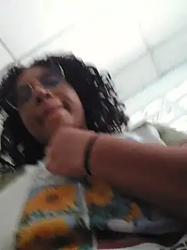 sara sophieee online show from February 11, 5:29 pm