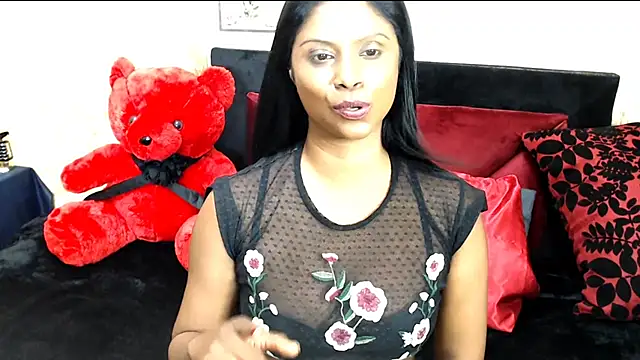 Snapshot of Sensual_indian7 chatting on December 6, 2:06 pm Sensual indian7 online show from December 6, 2:06 pm
