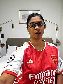 Snapshot of Sensual_indian7 chatting on January 8, 8:11 pm Sensual indian7 online show from January 8, 8:11 pm