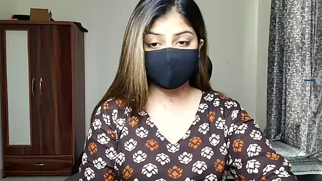 Hoty-Shivangi online show from May 16, 10:36 am