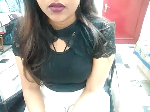 aarushi sharmaa online show from February 15, 3:31 am