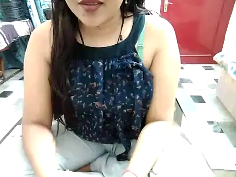 aarushi sharmaa online show from March 16, 5:17 pm