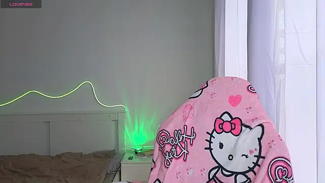 AliceSpark online show from September 28, 8:09 am