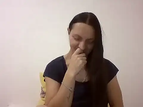Snapshot of Vimed19 chatting on December 2, 5:15 pm Vimed19 online show from December 2, 5:15 pm