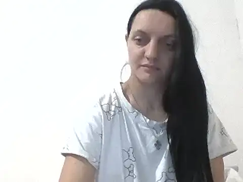 Snapshot of Vimed19 chatting on February 18, 4:05 pm Vimed19 online show from February 18, 4:05 pm