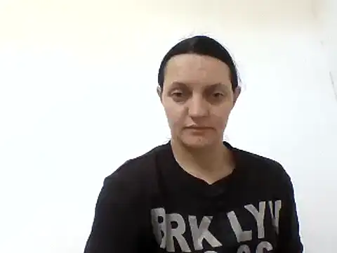 Snapshot of Vimed19 chatting on March 10, 6:49 am Vimed19 online show from March 10, 6:49 am