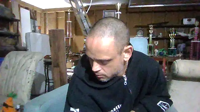 Buffshagswell online show from March 4, 6:26 am