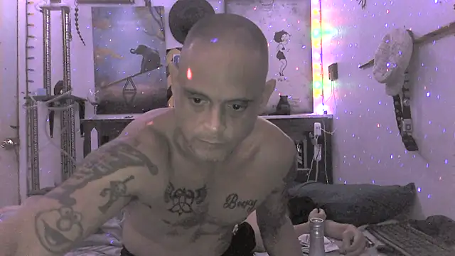 Buffshagswell online show from October 2, 6:20 am