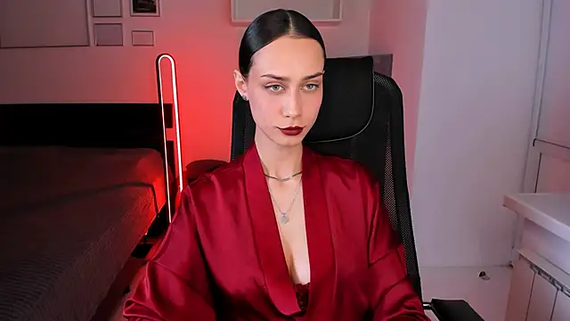 unaericaabistrong online show from October 6, 8:39 pm