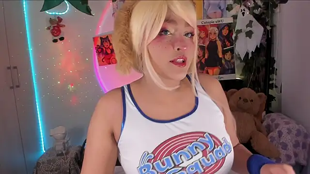 cutepie uwu  online show from January 10, 1:18 am