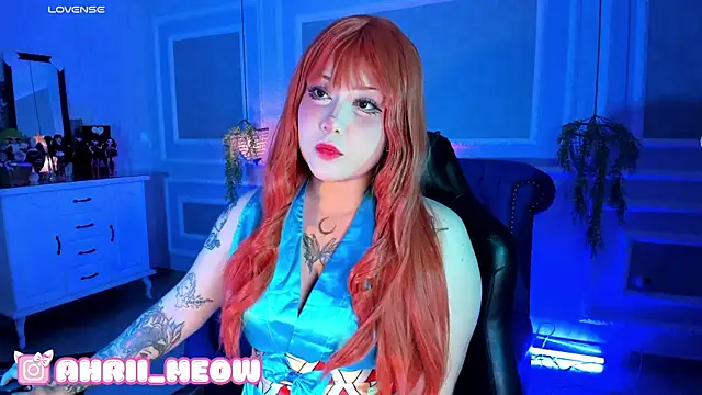 AHRI LEE online show from February 6, 1:27 am