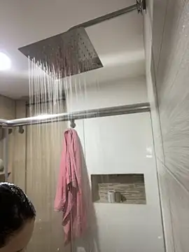 AHRI LEE online show from February 11, 9:46 pm