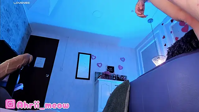 AHRI LEE online show from March 8, 12:55 am