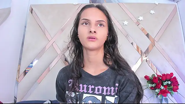 ninaht online show from November 29, 8:45 pm