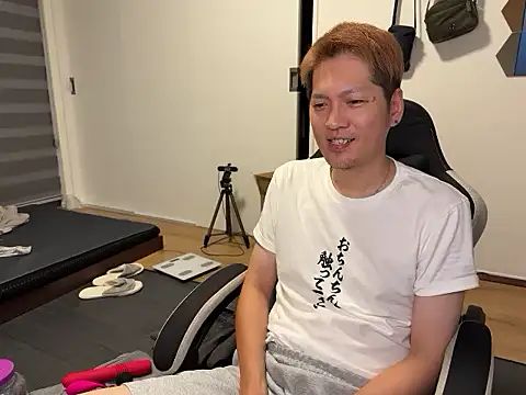 Snapshot of kensnb chatting on October 4, 8:40 pm kensnb online show from October 4, 8:40 pm