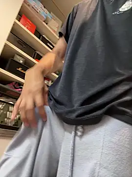 Snapshot of kensnb chatting on October 6, 7:55 pm kensnb online show from October 6, 7:55 pm