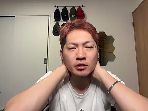 Snapshot of kensnb chatting on October 18, 8:42 pm kensnb online show from October 18, 8:42 pm