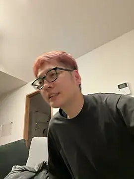 Snapshot of kensnb chatting on October 30, 7:47 pm kensnb online show from October 30, 7:47 pm