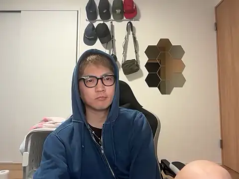 kensnb online show from December 2, 7:31 pm