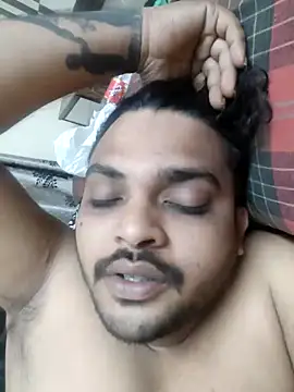 Snapshot of Mr_Handsome_hunk chatting on December 15, 11:20 pm Mr Handsome hunk online show from December 15, 11:20 pm