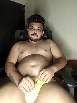 Snapshot of Mr_Handsome_hunk chatting on December 29, 10:14 pm Mr Handsome hunk online show from December 29, 10:14 pm