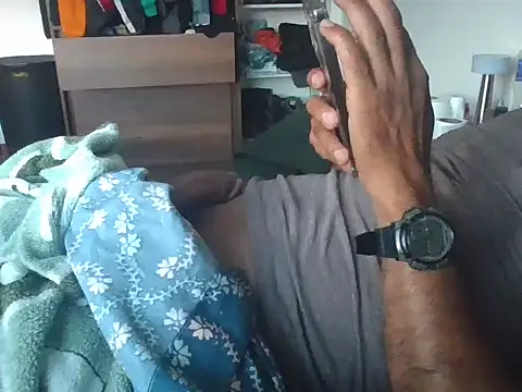 exmilitary online show from March 22, 12:19 pm