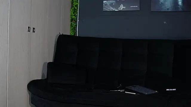 Austin bolt online show from January 19, 2:04 am