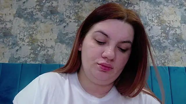 Snapshot of MelanieBrownn chatting on January 15, 2:49 am MelanieBrownn online show from January 15, 2:49 am
