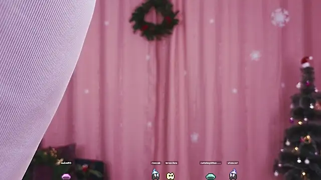 KimWilli online show from December 14, 7:25 pm