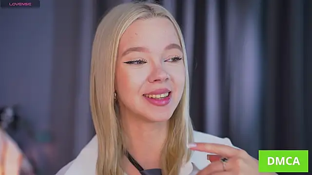  AlinaBailey online show from October 25, 7:38 am