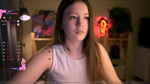 Emy jonesss online show from March 15, 2:24 am
