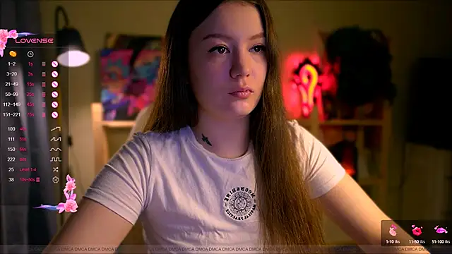 Emy jonesss online show from March 18, 3:09 am