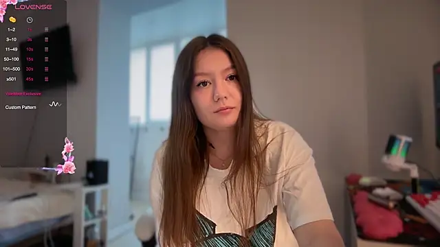 Emy jonesss online show from September 20, 2:01 am