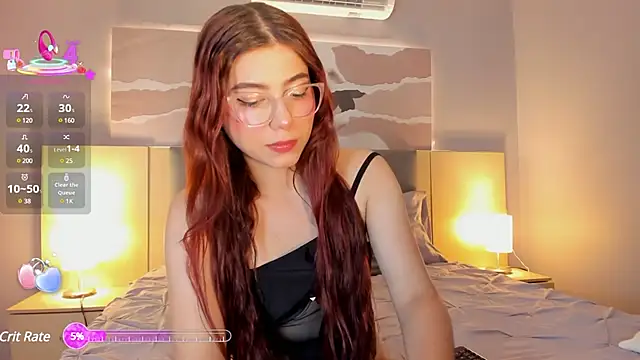 Snapshot of Maiia_Cute chatting on February 24, 2:19 am Maiia Cute online show from February 24, 2:19 am