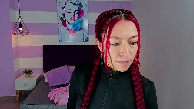 Snapshot of Scarlett__bell chatting on April 17, 1:25 pm Scarlett bell online show from April 17, 1:25 pm