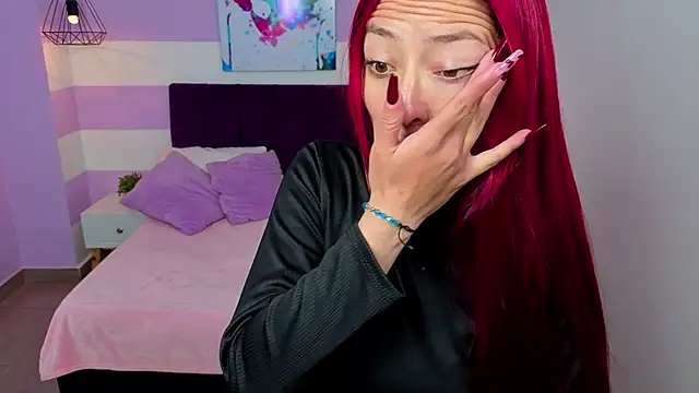 Snapshot of Scarlett__bell chatting on May 13, 11:40 am Scarlett bell online show from May 13, 11:40 am