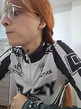Dani pegin online show from May 7, 1:27 pm